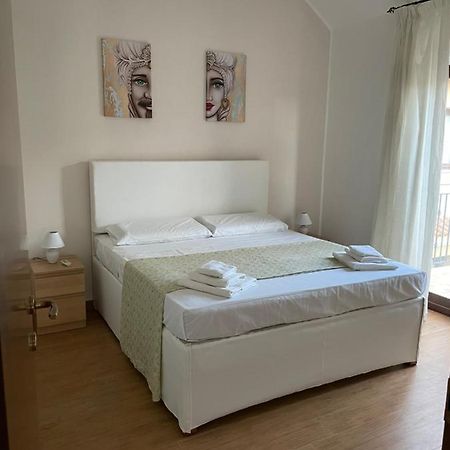 Villetta Climene Apartment Giardini Naxos Exterior foto